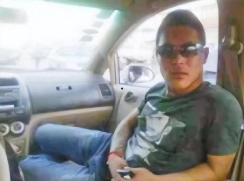 王东情人李丽生活照,甜蜜时光里的浪漫瞬间